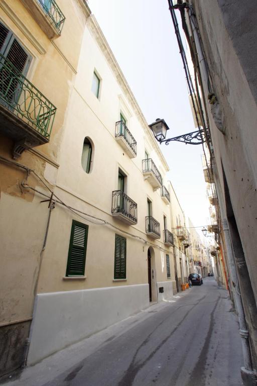 Mansarda Con Terrazzo Lejlighed Trapani Værelse billede